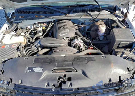 2001 Chevrolet Silverado C1500 z USA, uszkodzony, nr VIN 2GCEC19T511277099